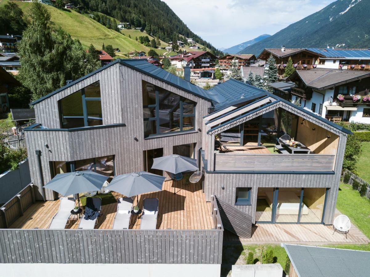 Ferienhaus Zum Stubaier Gletscher - Dorf Neustift im Stubaital Exterior photo